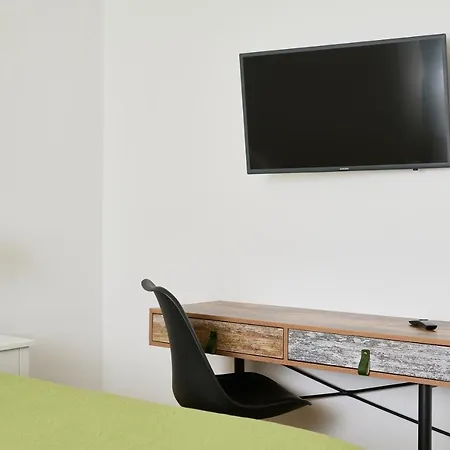 Diena/naktis Guest house